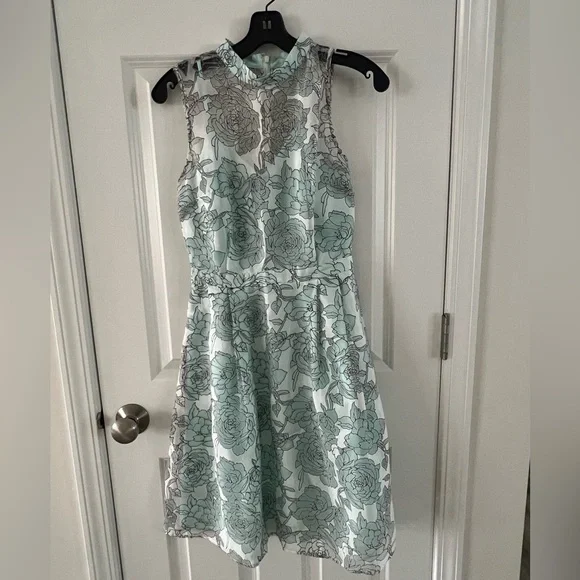 Floral Sleeveless Dress - Picture 1 of 5